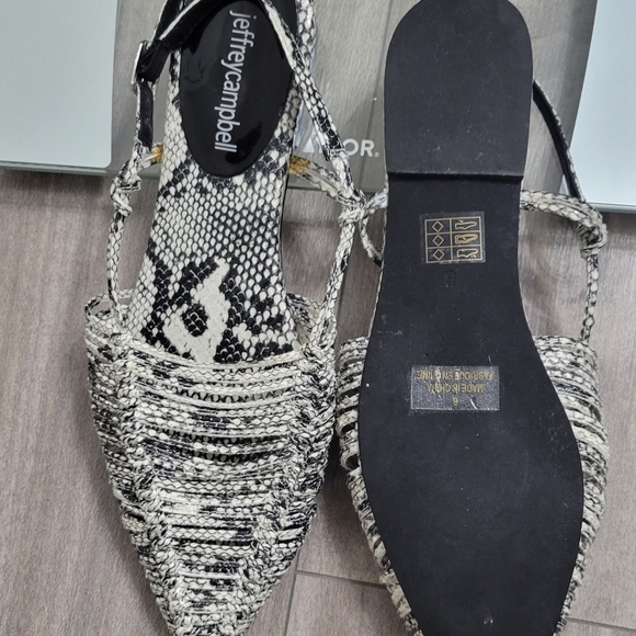 Jeffrey Campbell Myron Snakeskin Slingback Flat Mules Size 8 - Picture 3 of 3